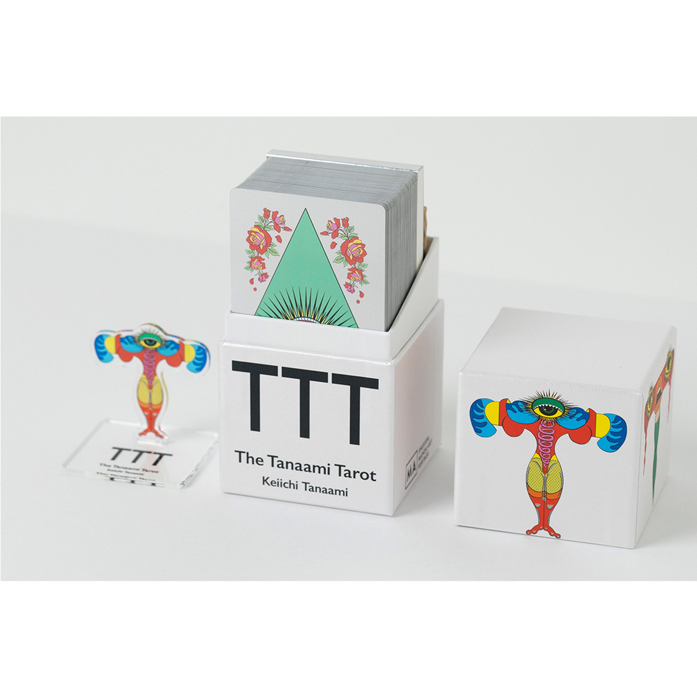 田名網敬一『TTT –The TANAAMI Tarot–』（シルバー） | Shueisha Manga